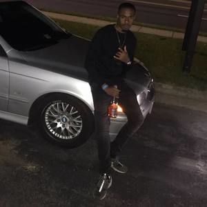 Meet your Posher, Darrius